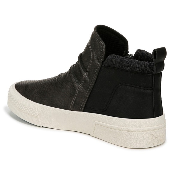 Blowfish Malibu Women's Black Lizard Print Walkabout Sneaker Bootie, Sz 8.5 NWOB - Picture 2 of 12